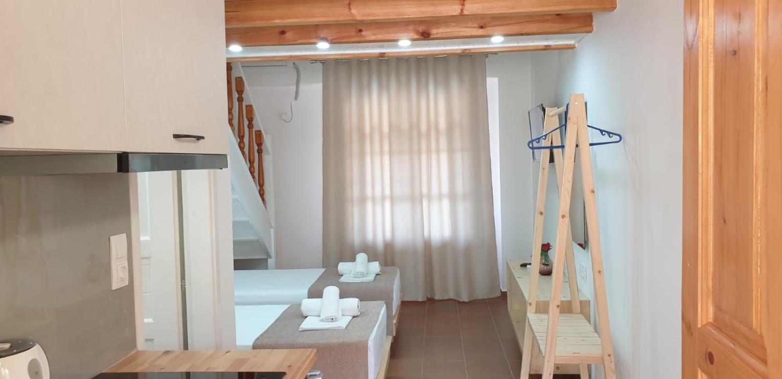 Apart-Hotel Llazari Himare Room photo