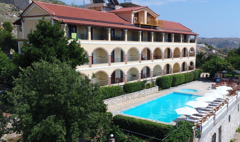 Apart-Hotel Llazari Himare Exterior photo